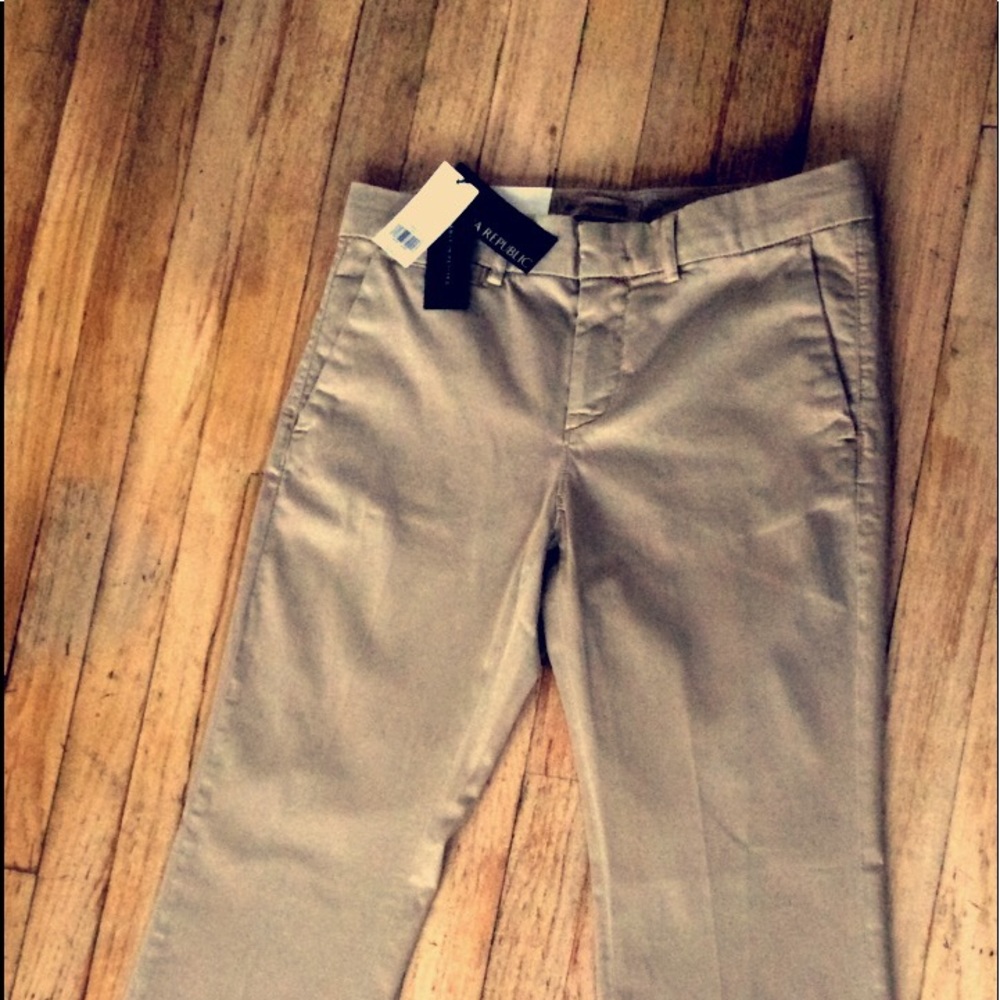 Banana Republic Capri Pants